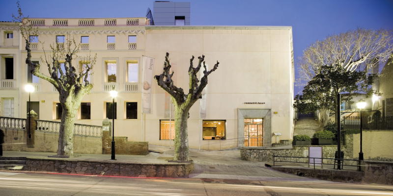 Façana Fundació Palau